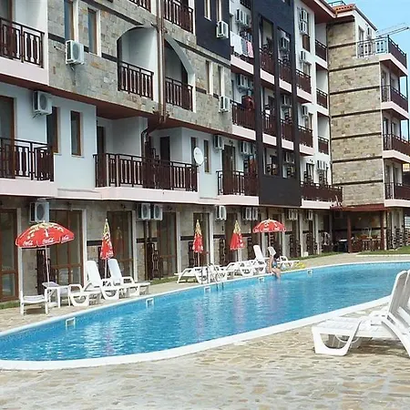 In Panorama Bay 2 Aparthotel *